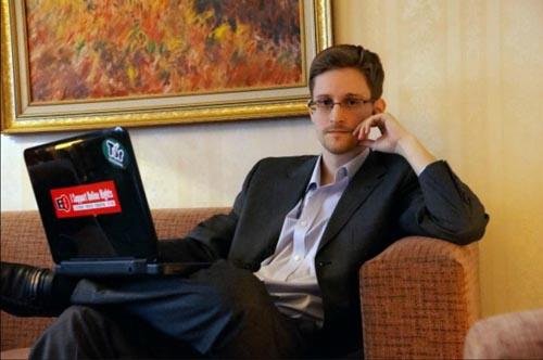 40129snowden.jpg