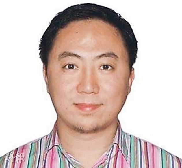 薄熙來與李丹宇所生的兒子李望知。(